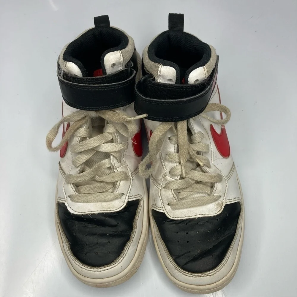 Nike hightop‎ sneakers size 5Y
